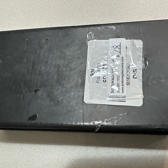 Deux par deux childrens bow tie floral print EUC in box - Picture 7 of 9